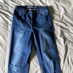 LEVIS High-Rise Skinny
